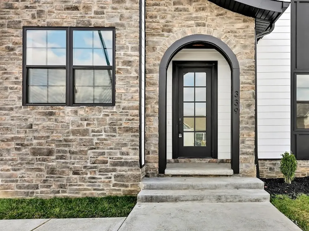339 Ellington Drive Clarksville TN 37043