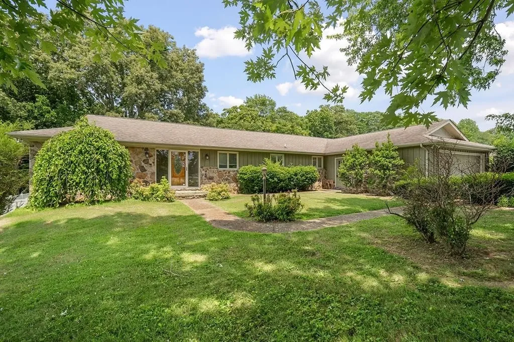 242 Oakland Drive Sparta TN 38583