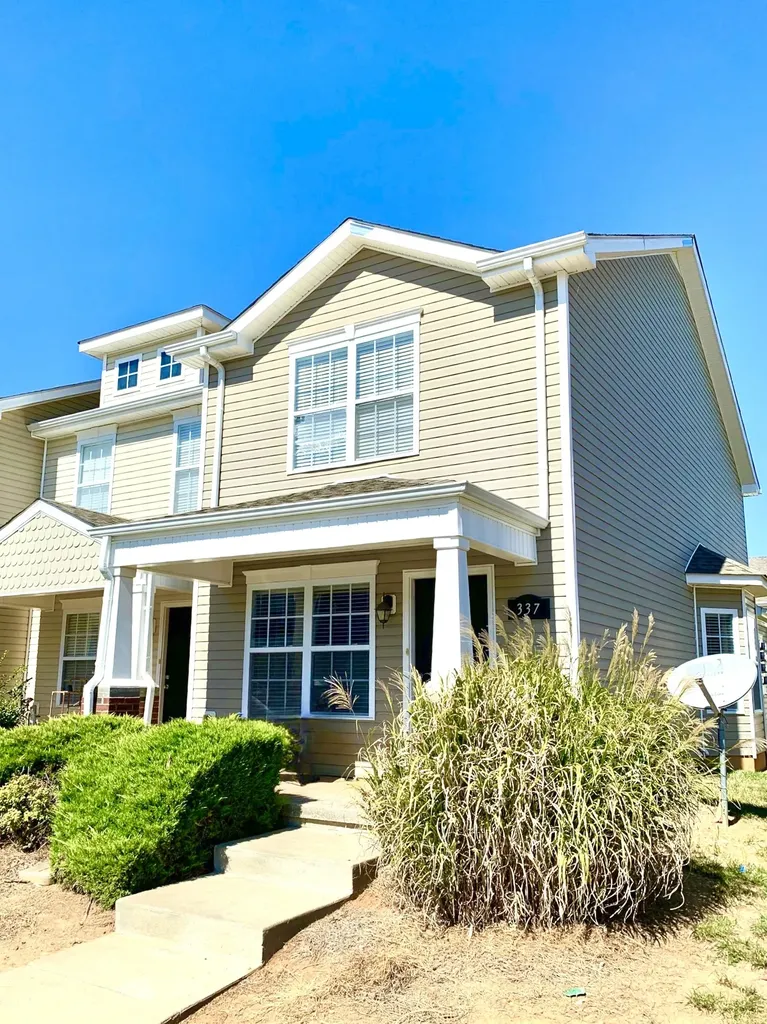 337 Sam Houston Circle Clarksville TN 37040