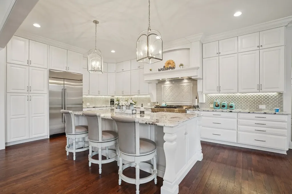 813 Stonewater Boulevard Franklin TN 37064