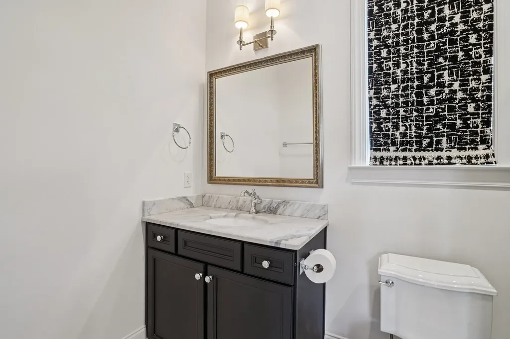 813 Stonewater Boulevard Franklin TN 37064