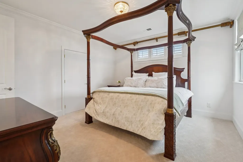 813 Stonewater Boulevard Franklin TN 37064