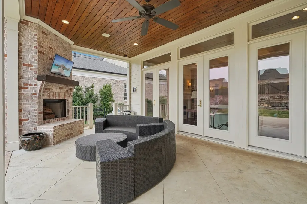 813 Stonewater Boulevard Franklin TN 37064