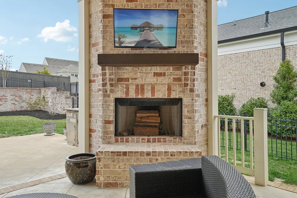 813 Stonewater Boulevard Franklin TN 37064