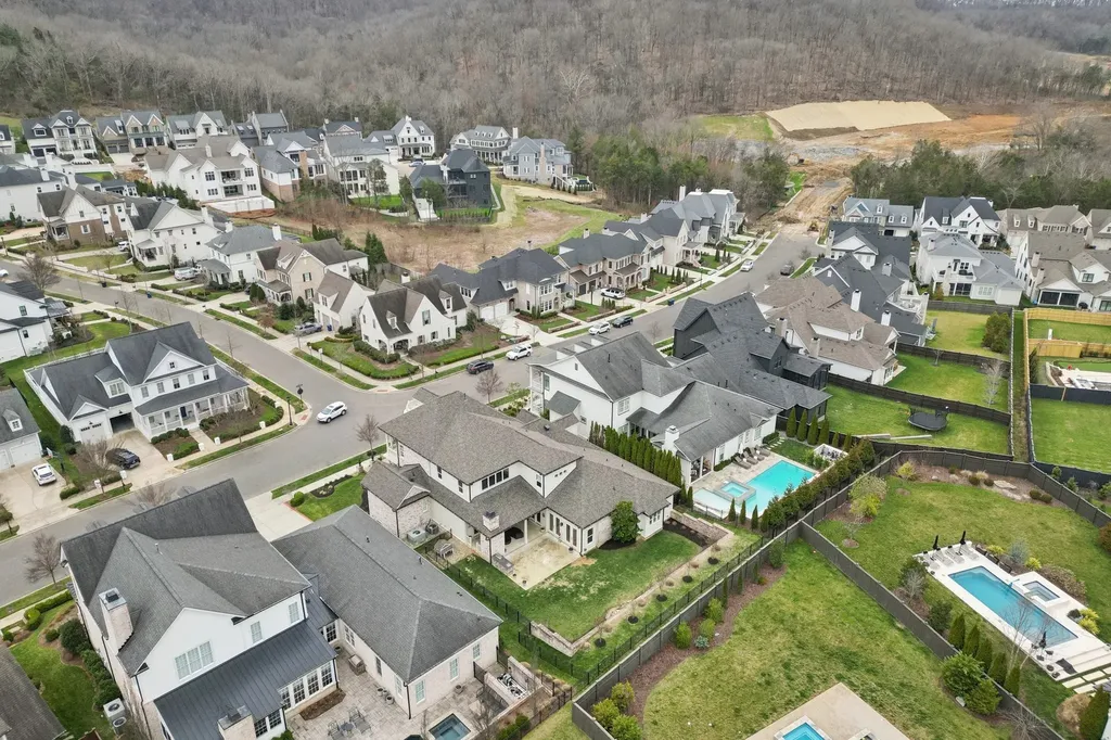 813 Stonewater Boulevard Franklin TN 37064