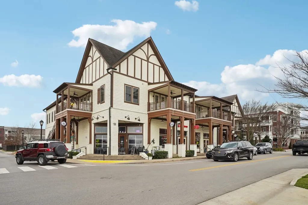 813 Stonewater Boulevard Franklin TN 37064