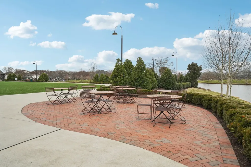 813 Stonewater Boulevard Franklin TN 37064