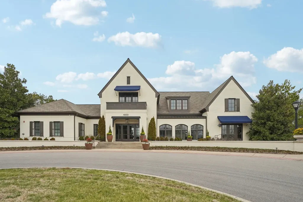 813 Stonewater Boulevard Franklin TN 37064