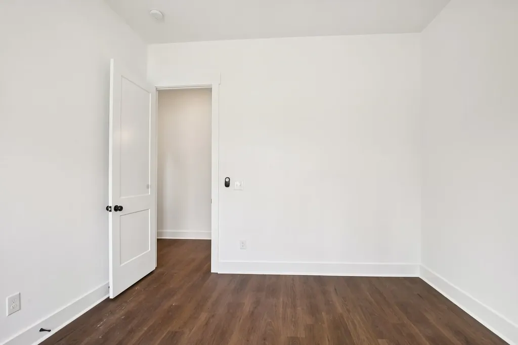 2213 18th Ave, N Nashville TN 37208
