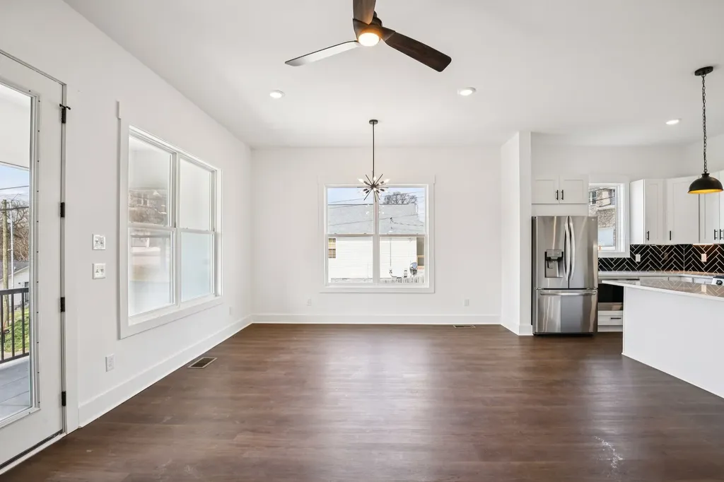 2213 18th Ave, N Nashville TN 37208