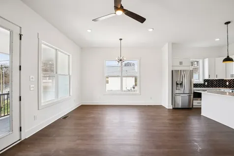 2213 18th Ave, N Nashville TN 37208