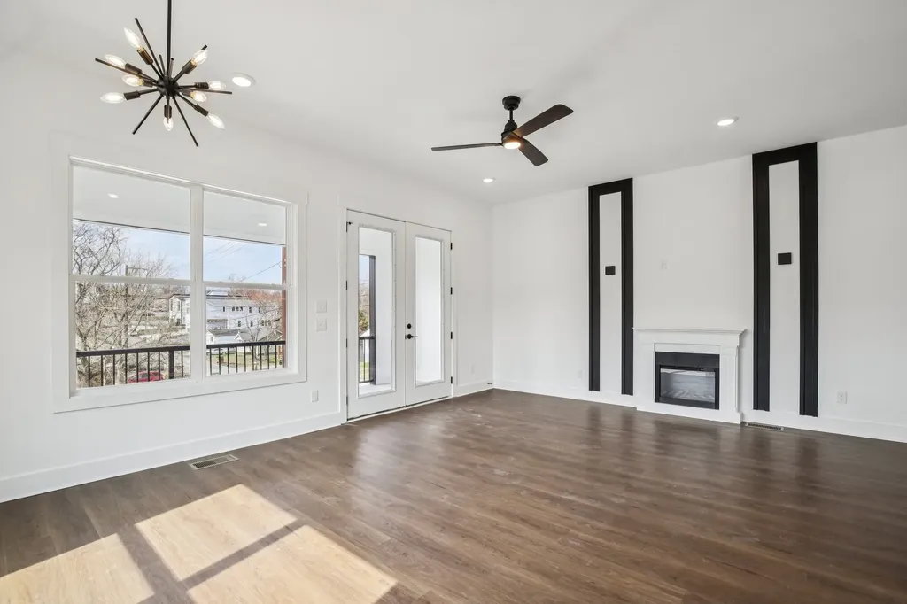 2211 18th Ave, N Nashville TN 37208