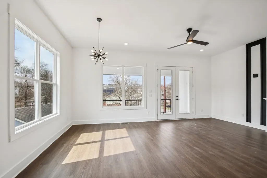 2211 18th Ave, N Nashville TN 37208