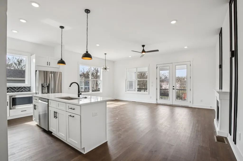 2211 18th Ave, N Nashville TN 37208