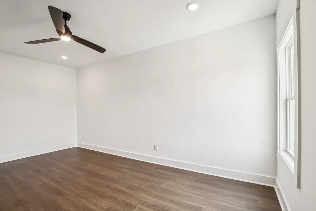 2211 18th Ave, N Nashville TN 37208