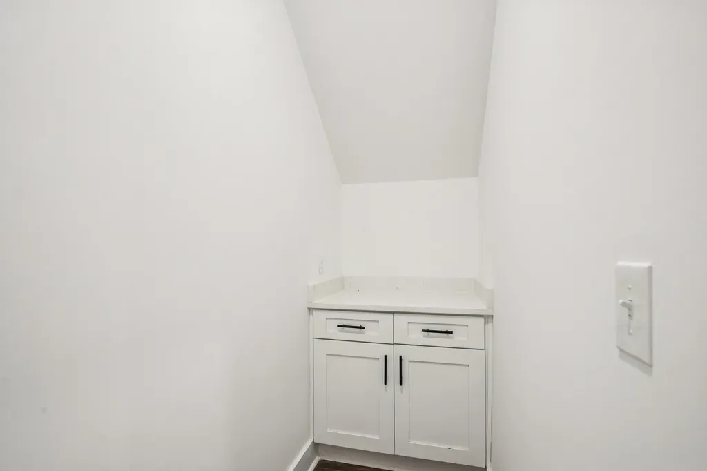 2211 18th Ave, N Nashville TN 37208