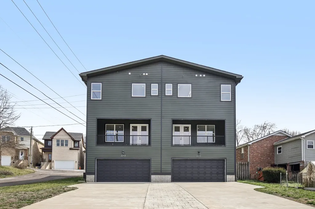2211 18th Ave, N Nashville TN 37208