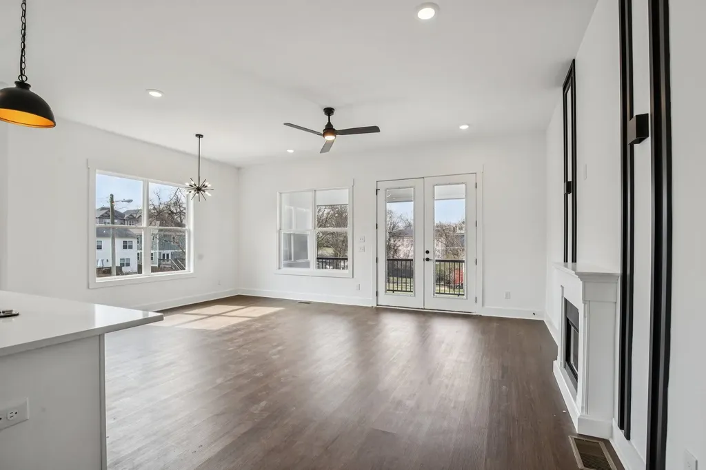 2211 18th Ave, N Nashville TN 37208