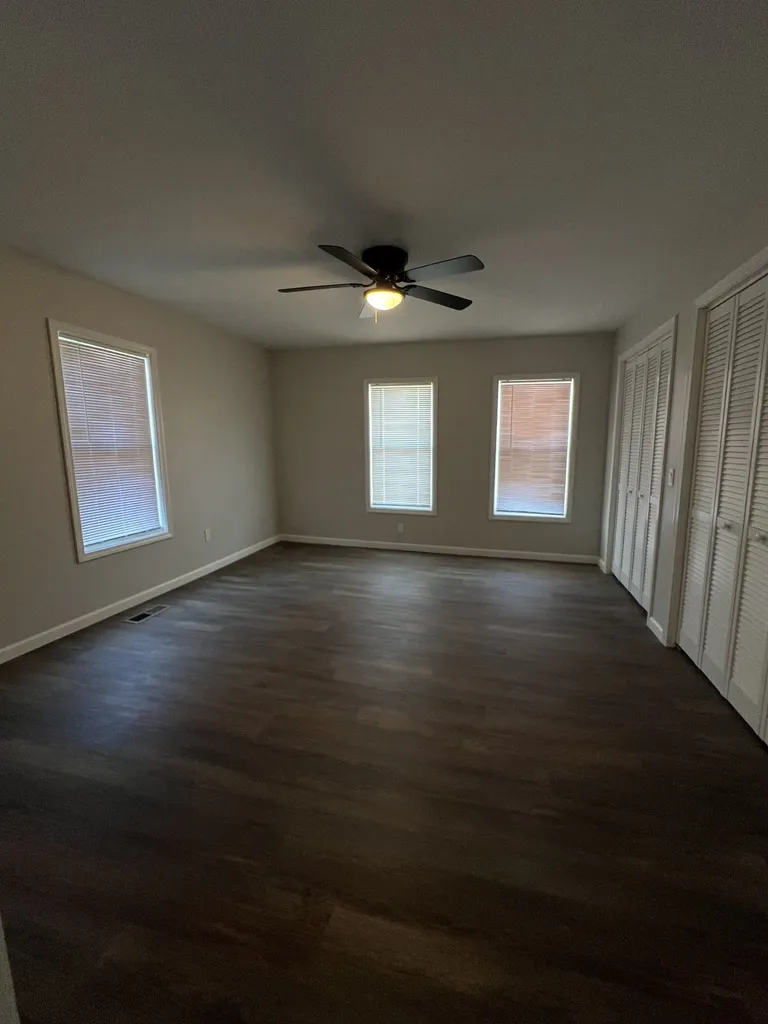666 Brattontown Circle Lafayette TN 37083