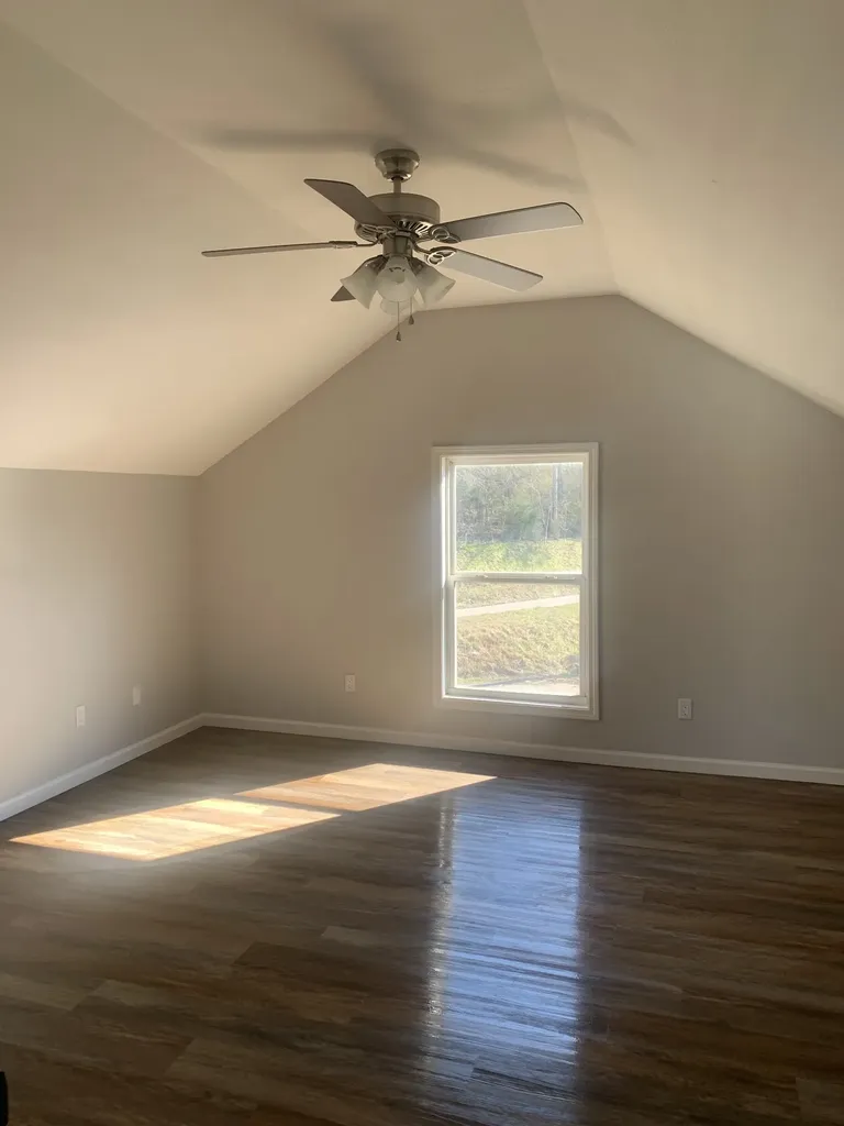 666 Brattontown Circle Lafayette TN 37083