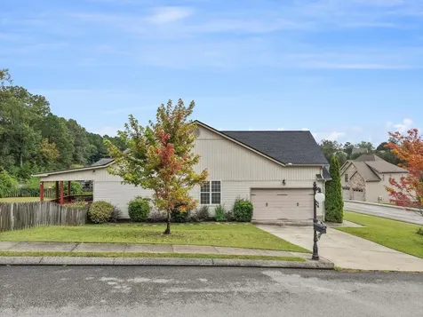 8614 Maple Valley Drive Chattanooga TN 37421