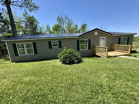 1515 Old Hwy 31, E Westmoreland TN 37186