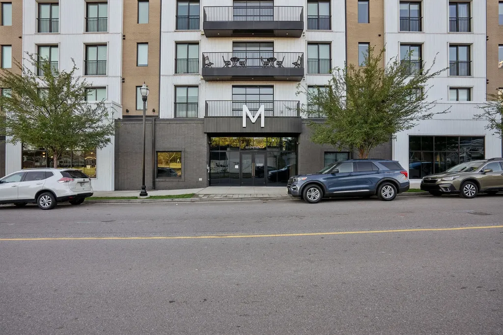 65 Lindsley Avenue Nashville TN 37210