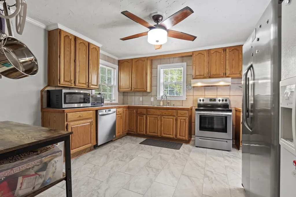1804 Mars Street La Vergne TN 37086