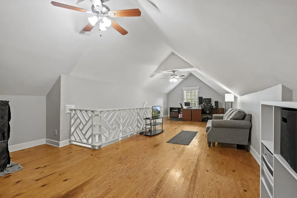 1804 Mars Street La Vergne TN 37086