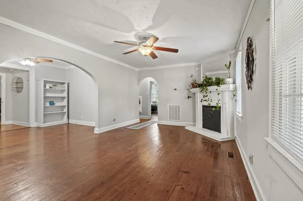 1804 Mars Street La Vergne TN 37086