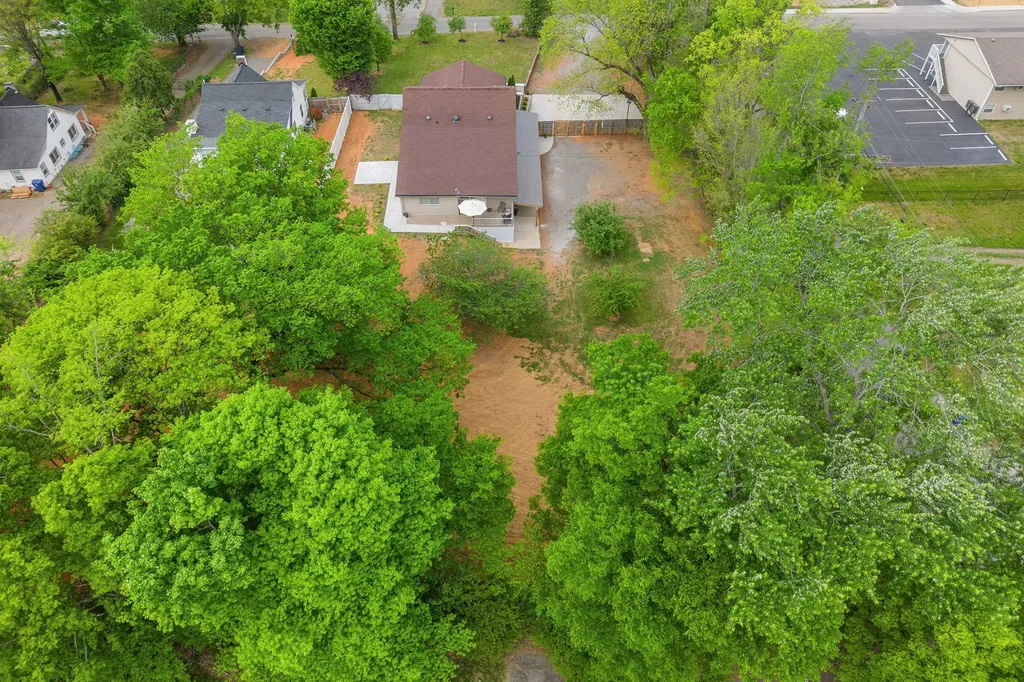 311 Beech Street Clarksville TN 37042