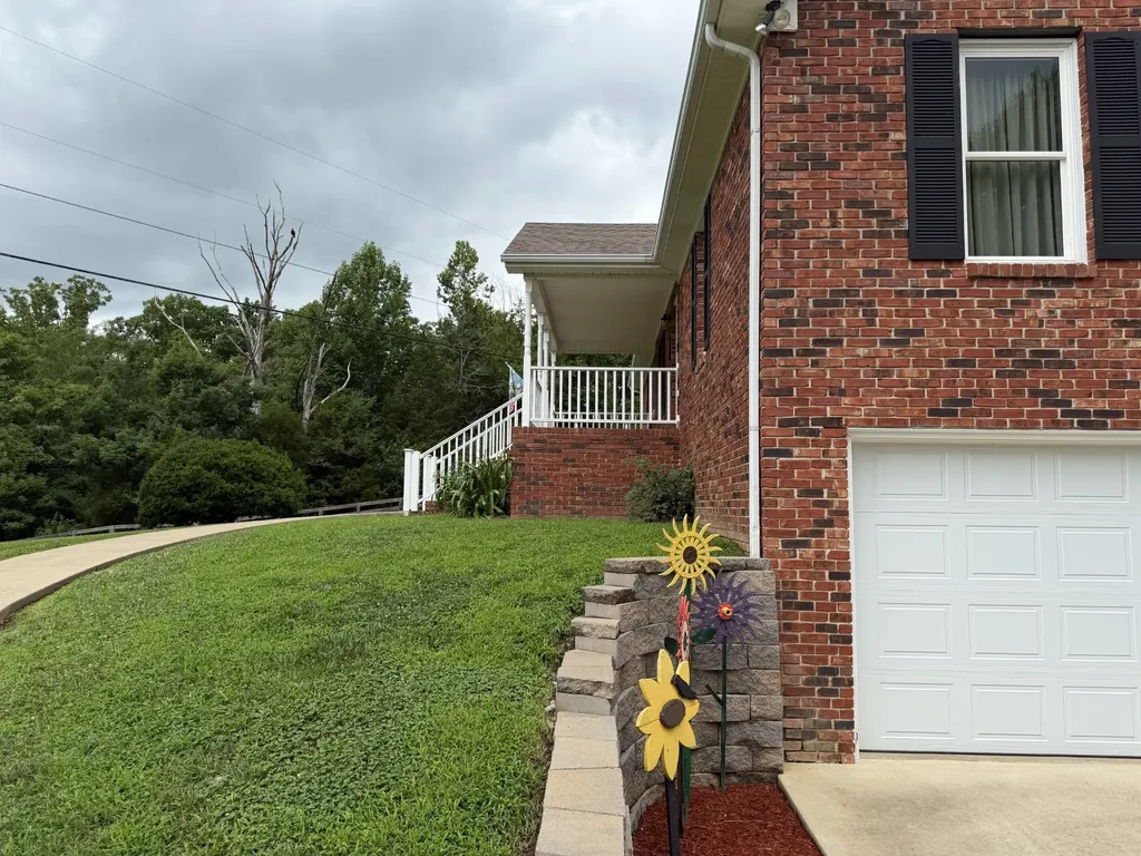 2644 Scribners Mill Road Culleoka TN 38451