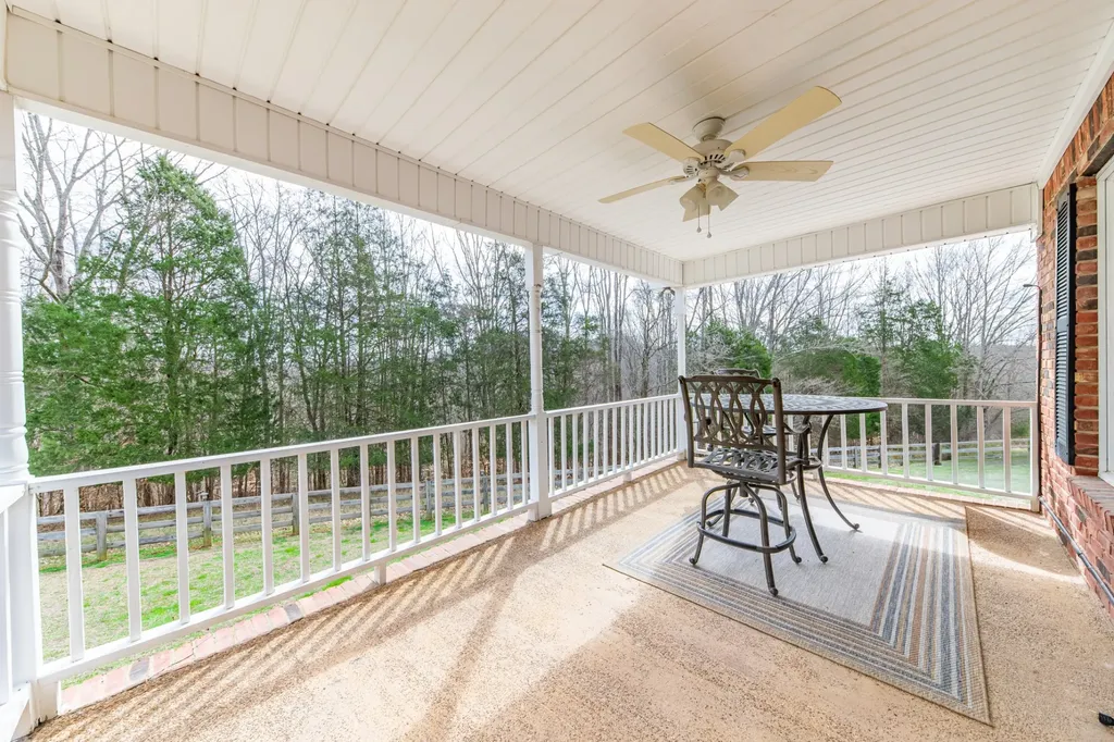 2644 Scribners Mill Road Culleoka TN 38451