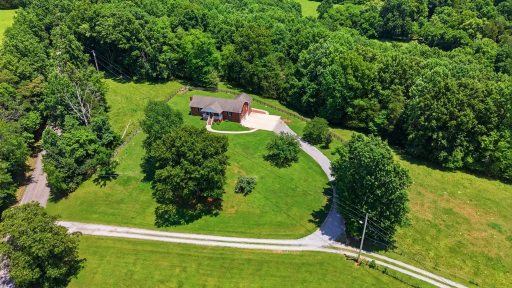 2644 Scribners Mill Road Culleoka TN 38451