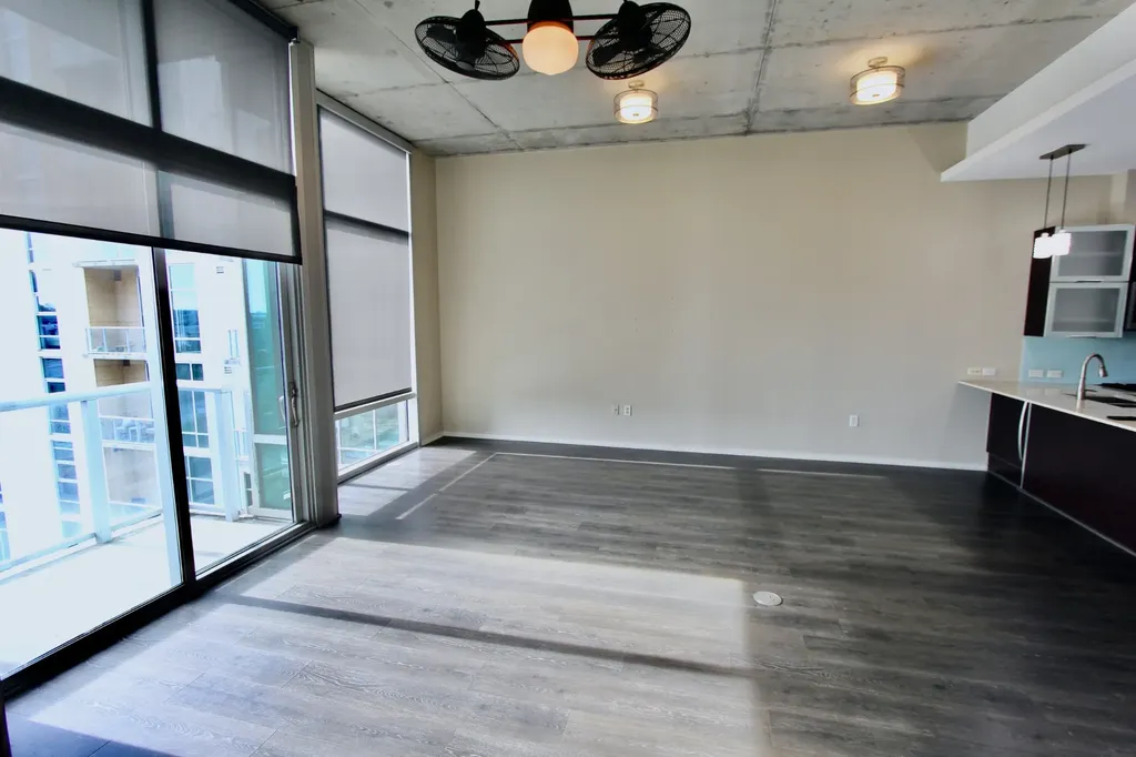 700 12th Ave, S Nashville TN 37203