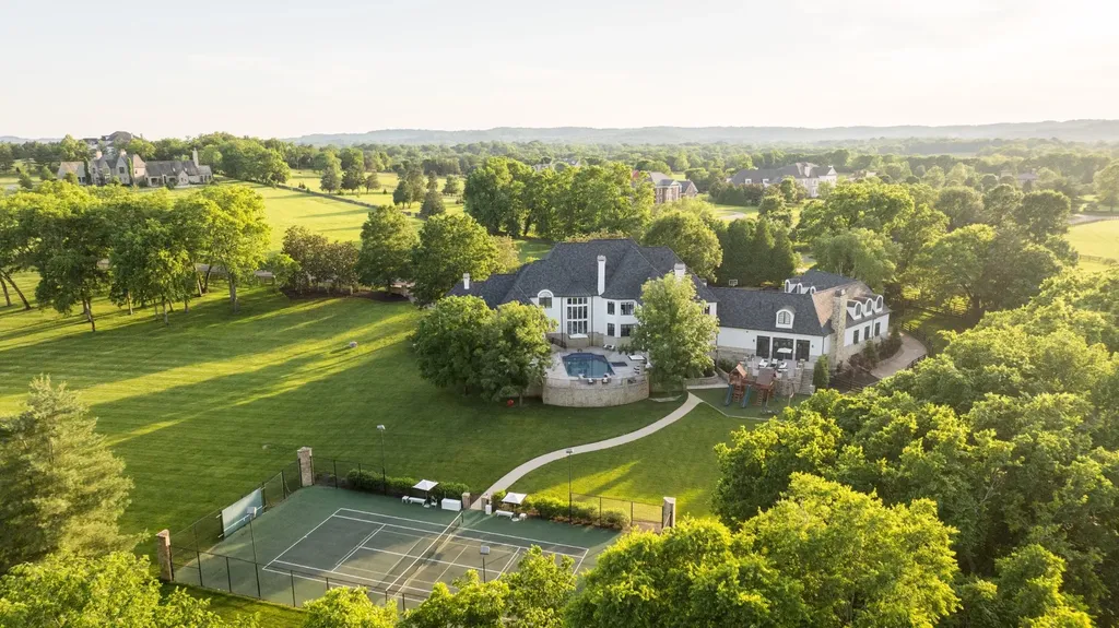 2410 Hidden River Lane Franklin TN 37069