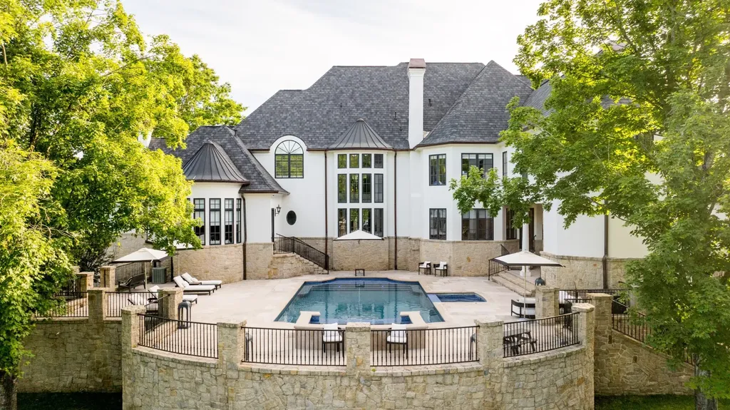 2410 Hidden River Lane Franklin TN 37069
