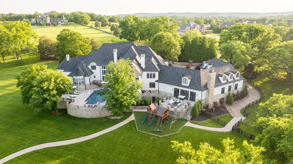 2410 Hidden River Lane Franklin TN 37069
