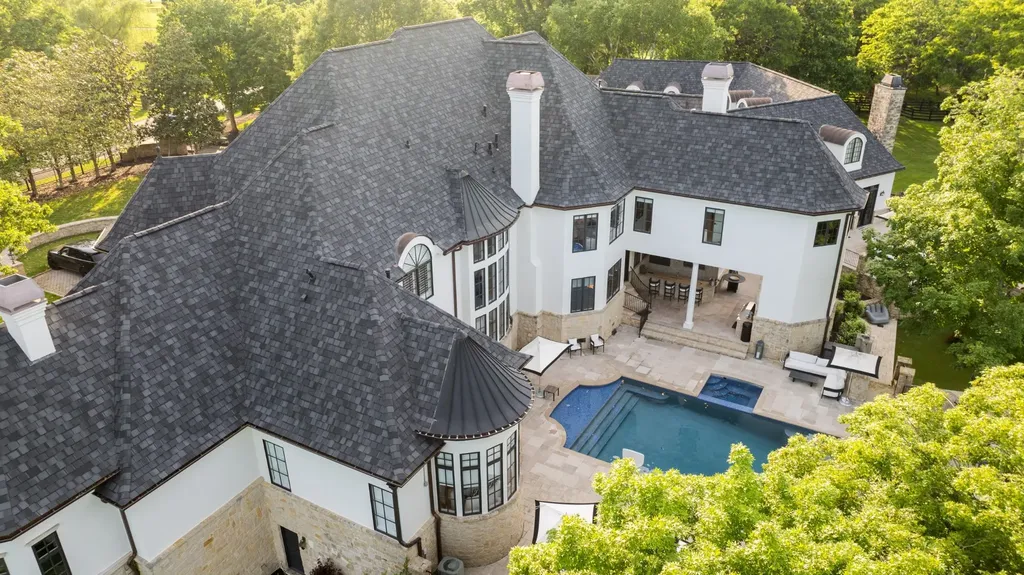 2410 Hidden River Lane Franklin TN 37069