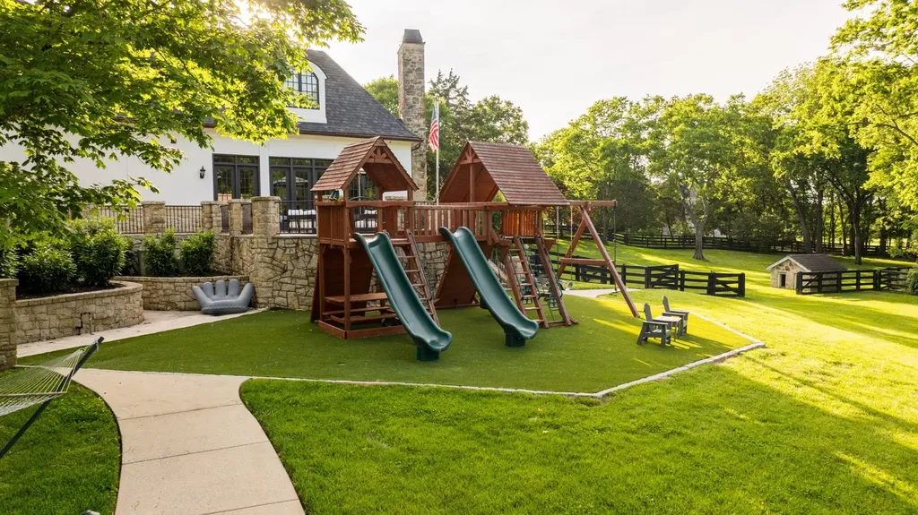 2410 Hidden River Lane Franklin TN 37069