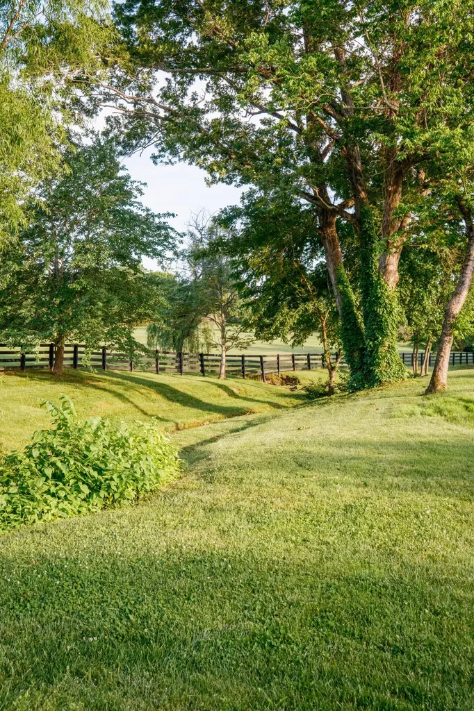 2410 Hidden River Lane Franklin TN 37069