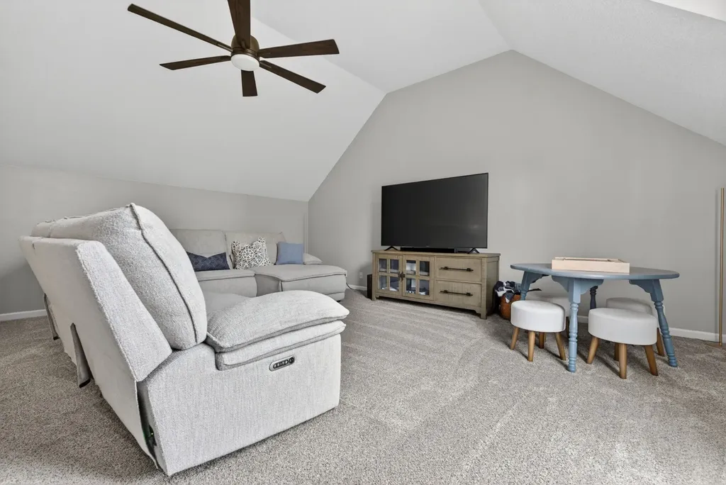 3098 Autumn Bluff Court Clarksville TN 37040