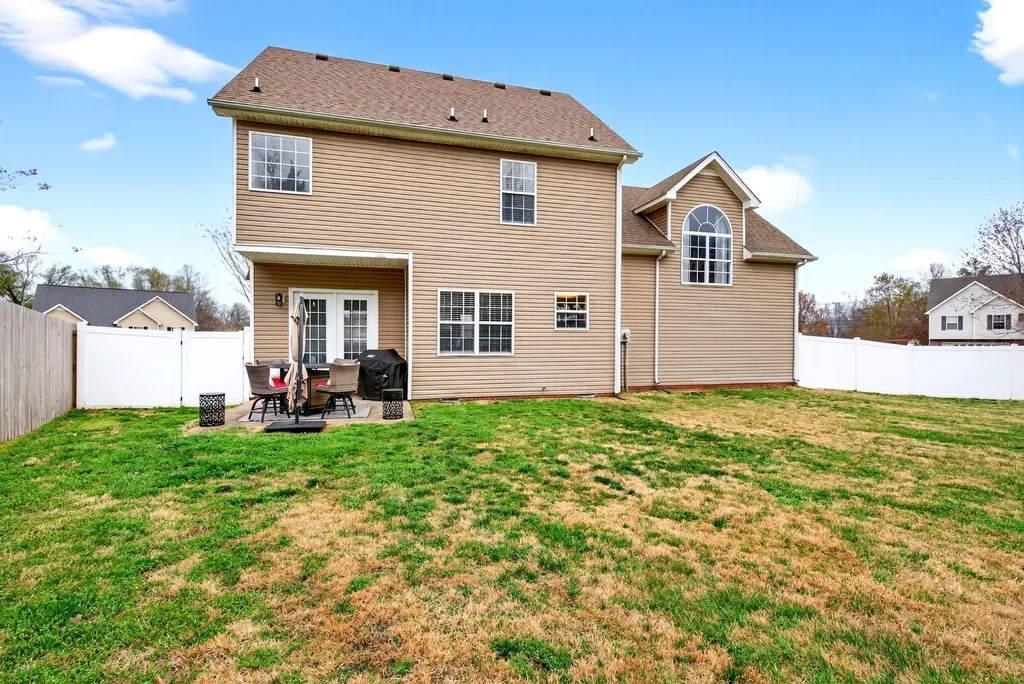 3098 Autumn Bluff Court Clarksville TN 37040