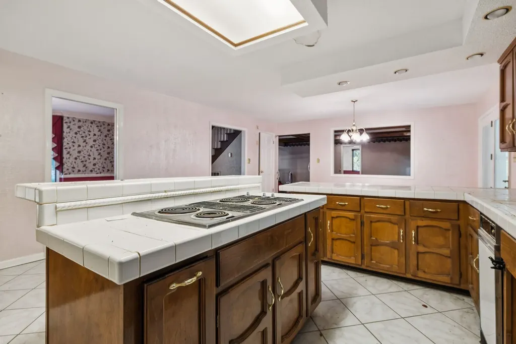 805 Shady Bluff Trail Clarksville TN 37043