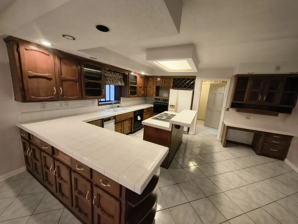 805 Shady Bluff Trail Clarksville TN 37043