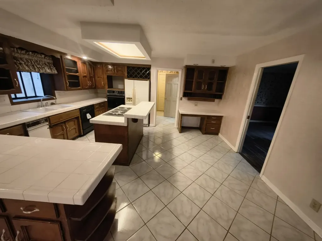805 Shady Bluff Trail Clarksville TN 37043