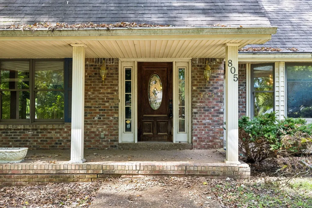 805 Shady Bluff Trail Clarksville TN 37043