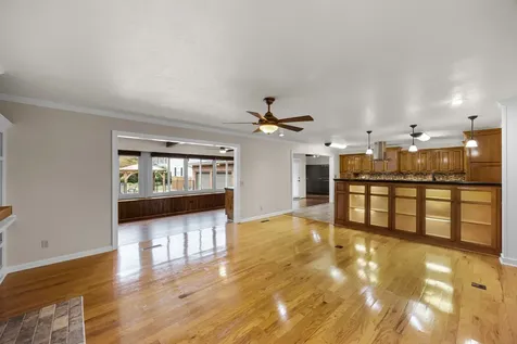 15 Chesapeake Drive Mc Kenzie TN 38201