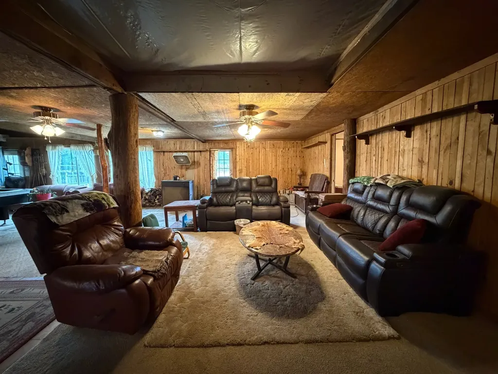 262 Hiwassee Road Crossville TN 38572
