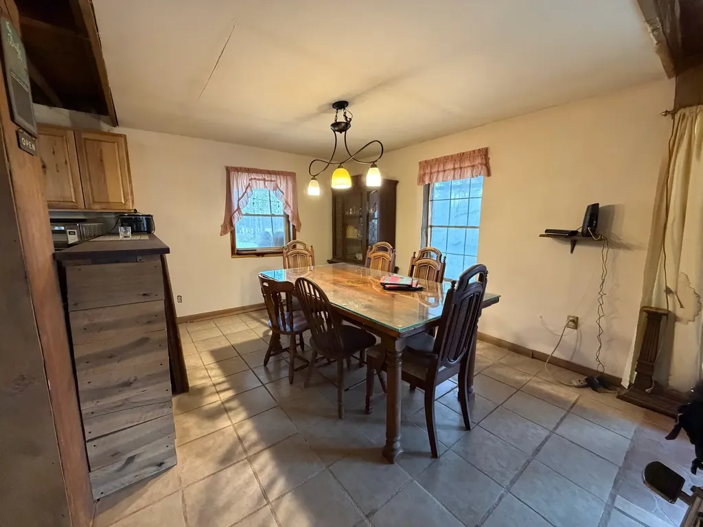 262 Hiwassee Road Crossville TN 38572